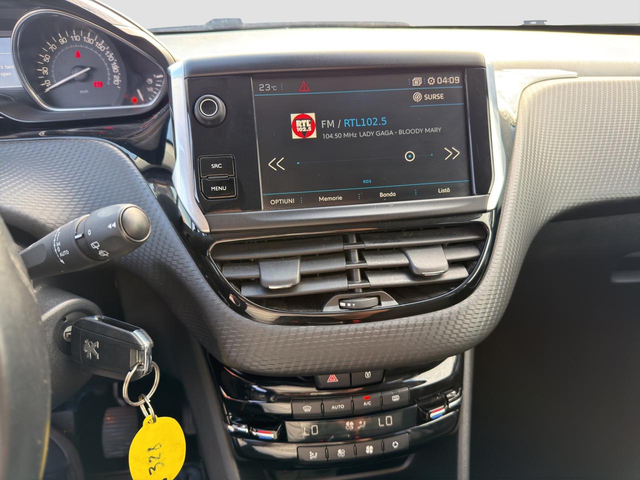 PEUGEOT 2008 PureTech 82 S&S Allure
