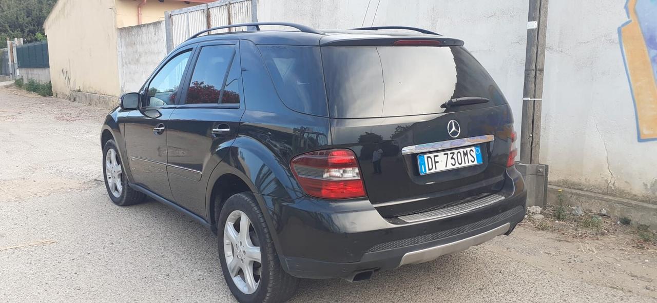 Mercedes-benz ML 280 CDI Sport 2007 - 3.0 diesel Lb automobili