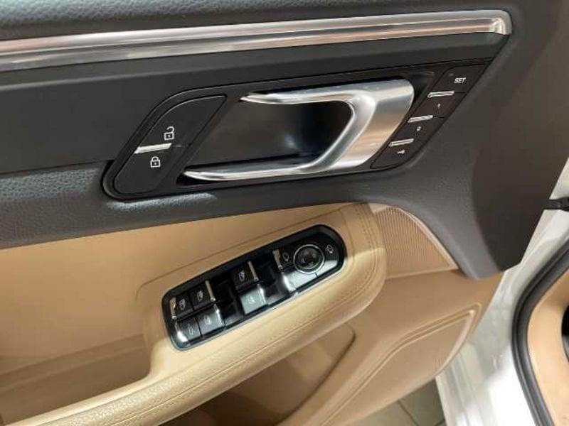 Porsche Macan 2.0 245cv pdk