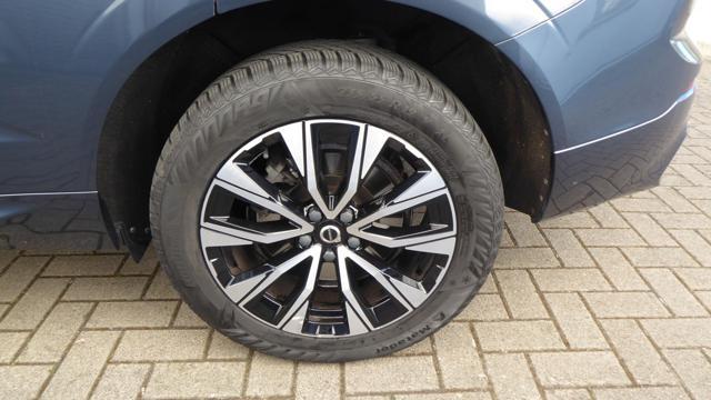 VOLVO XC60 B4 (d) AWD automatico Plus Dark
