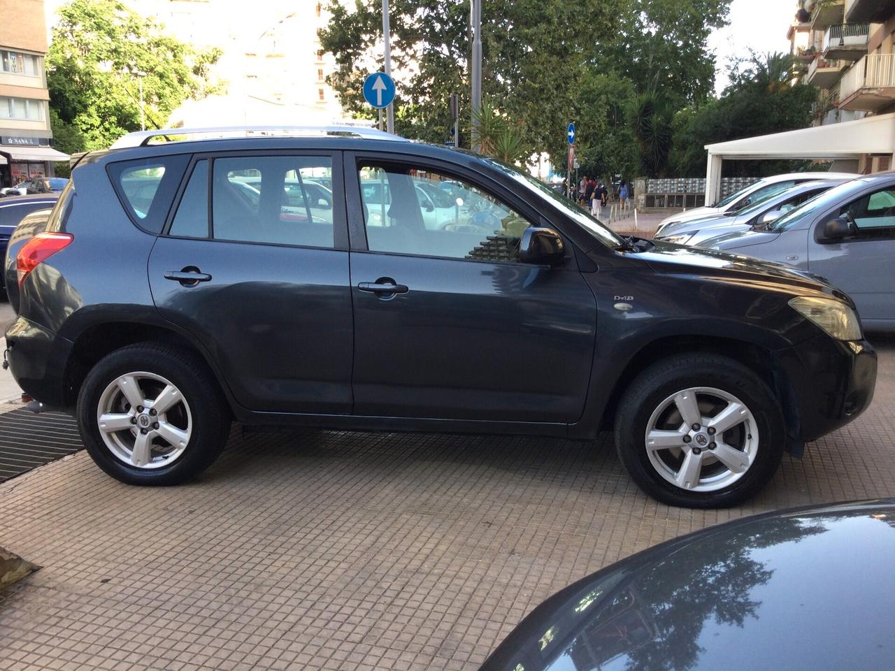 Toyota RAV 4 2.2 D-4D 136 CV Luxury