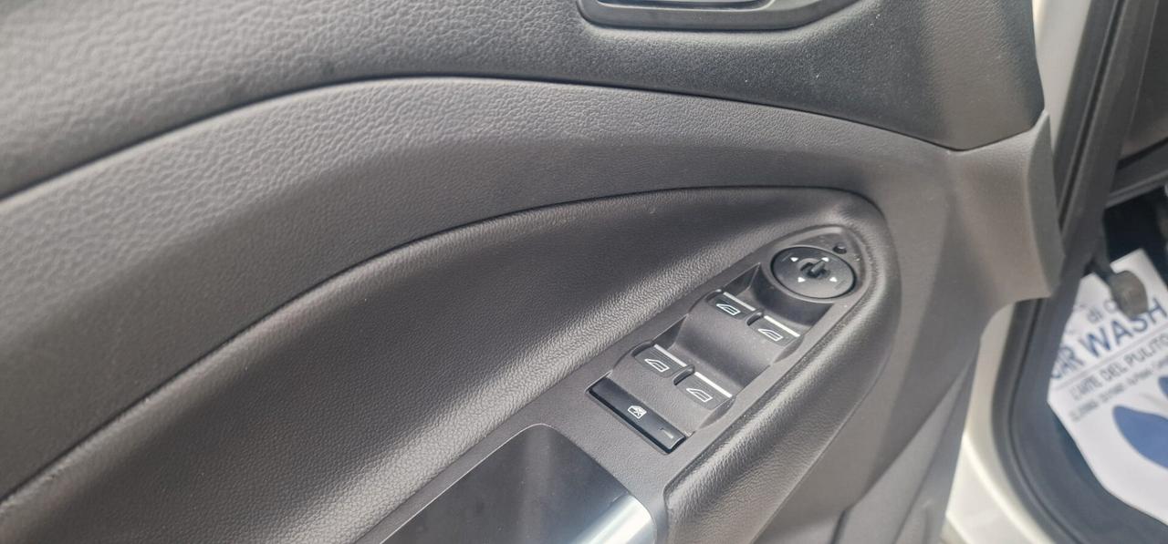 KUGA 2.0 TDCI 120 CV ST LINE 2016 SOLI 133500 KM