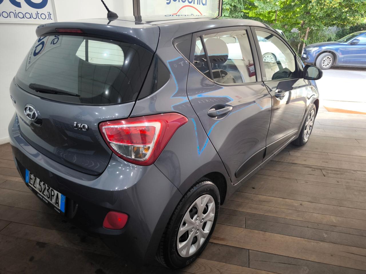 Hyundai i10 1.0 Login