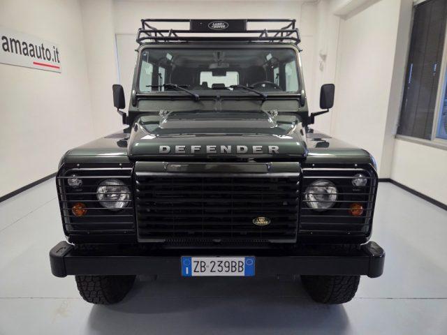 LAND ROVER Defender 110 2.4 TD4 7 POSTI AUTOVETTURA