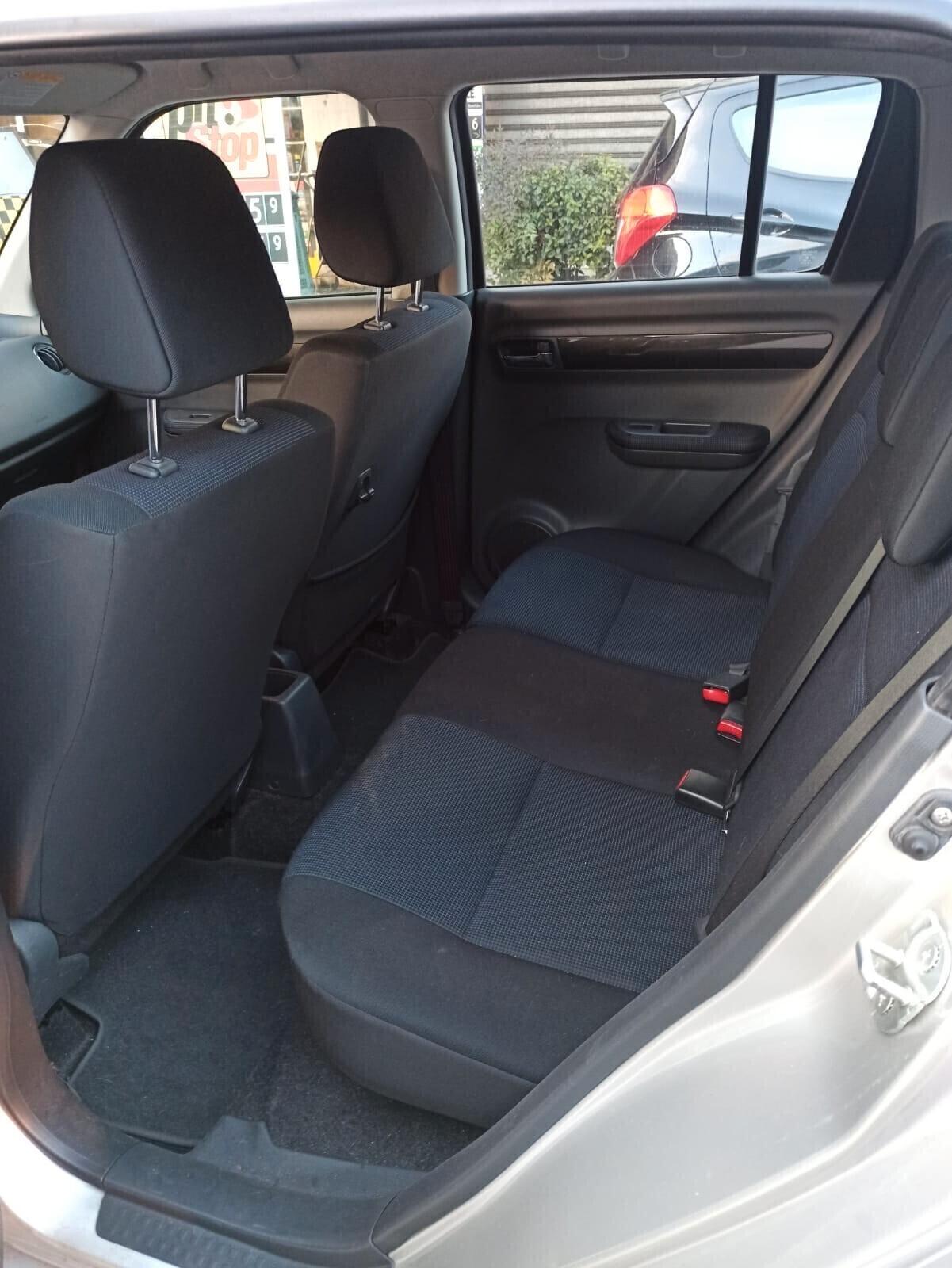 Suzuki Swift 1.3 4x4 5p. GL