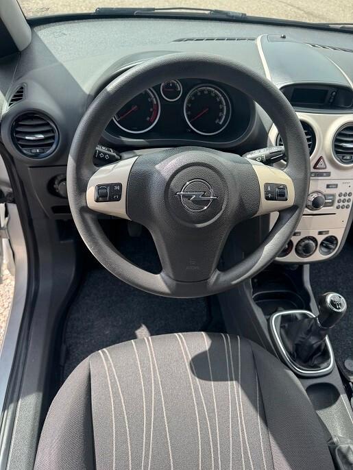 Opel Corsa 1.2 3 porte Easytronic Enjoy