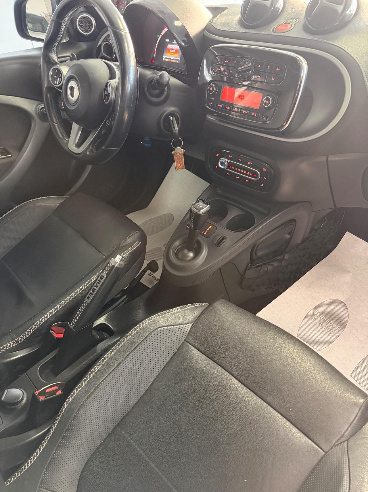 Smart ForFour 1.0 70CV ALLESTIMENTO BRABUS AUTOMATICO