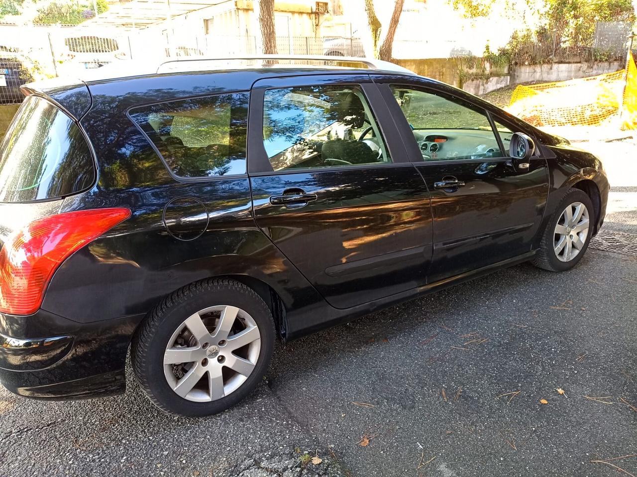 Peugeot 308 1.6 HDi 110CV SW Ciel Premium