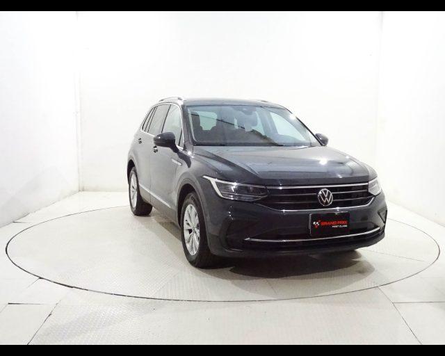 VOLKSWAGEN Tiguan 2.0 TDI 150 CV SCR DSG Life