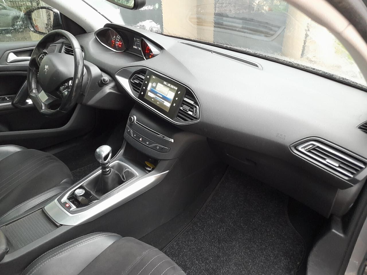 Peugeot 308 1.6 e-HDi 115 CV Stop&Start SW Allure