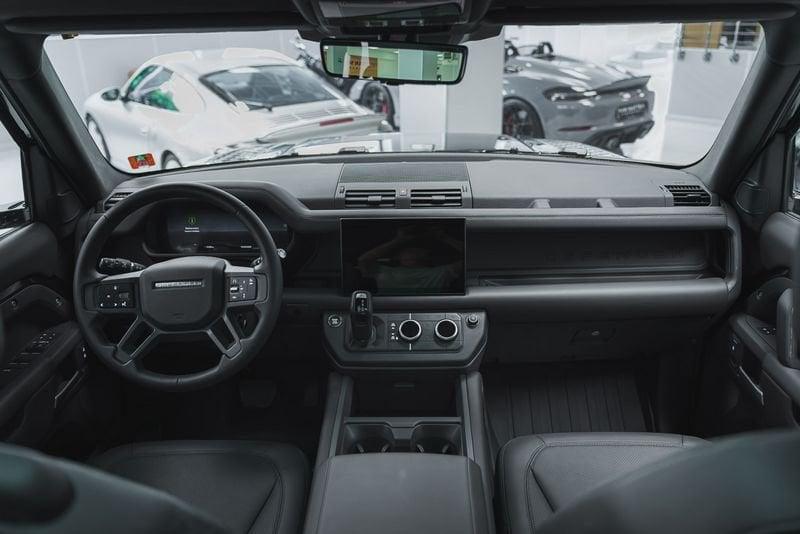 Land Rover Defender DEFENDER