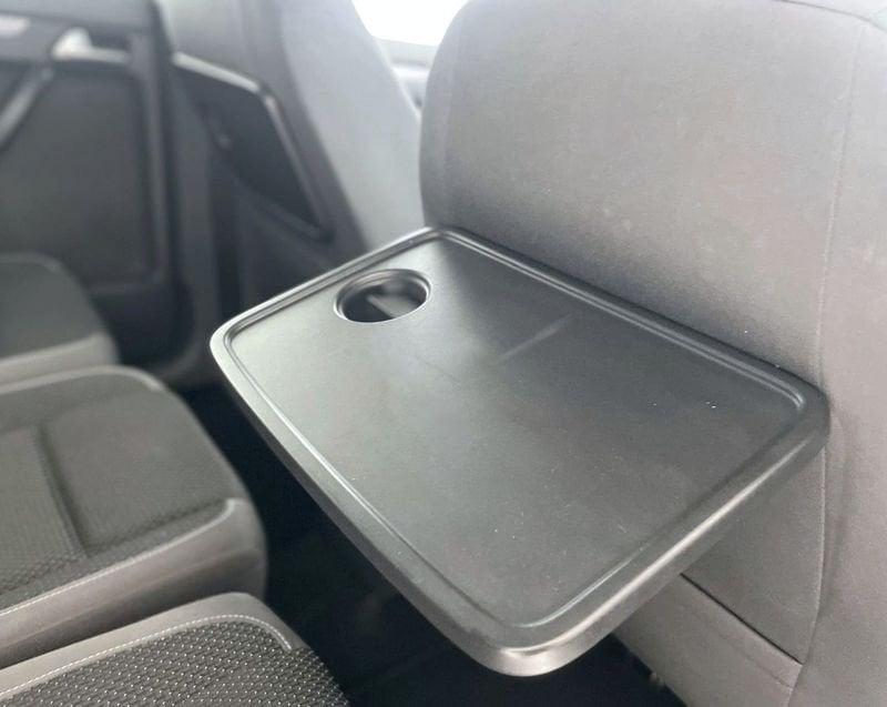 Volkswagen Touran Touran 1.6 TDI DPF Comfortline BMT ** 7 POSTI ** ** OFFERTA RISERVATA SOLO PER OPERATORI DEL SETTORE