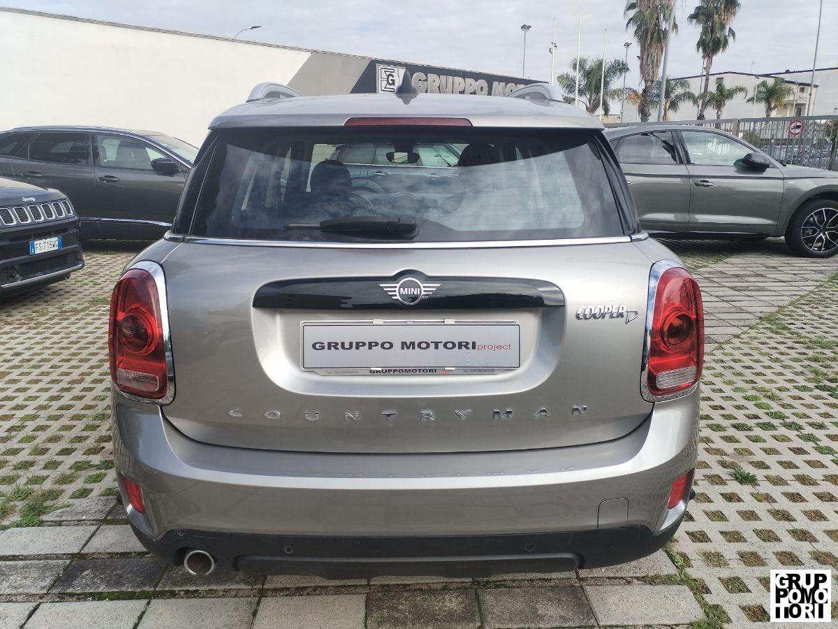 MINI - Countryman D Mini Cooper D Hype Aut.