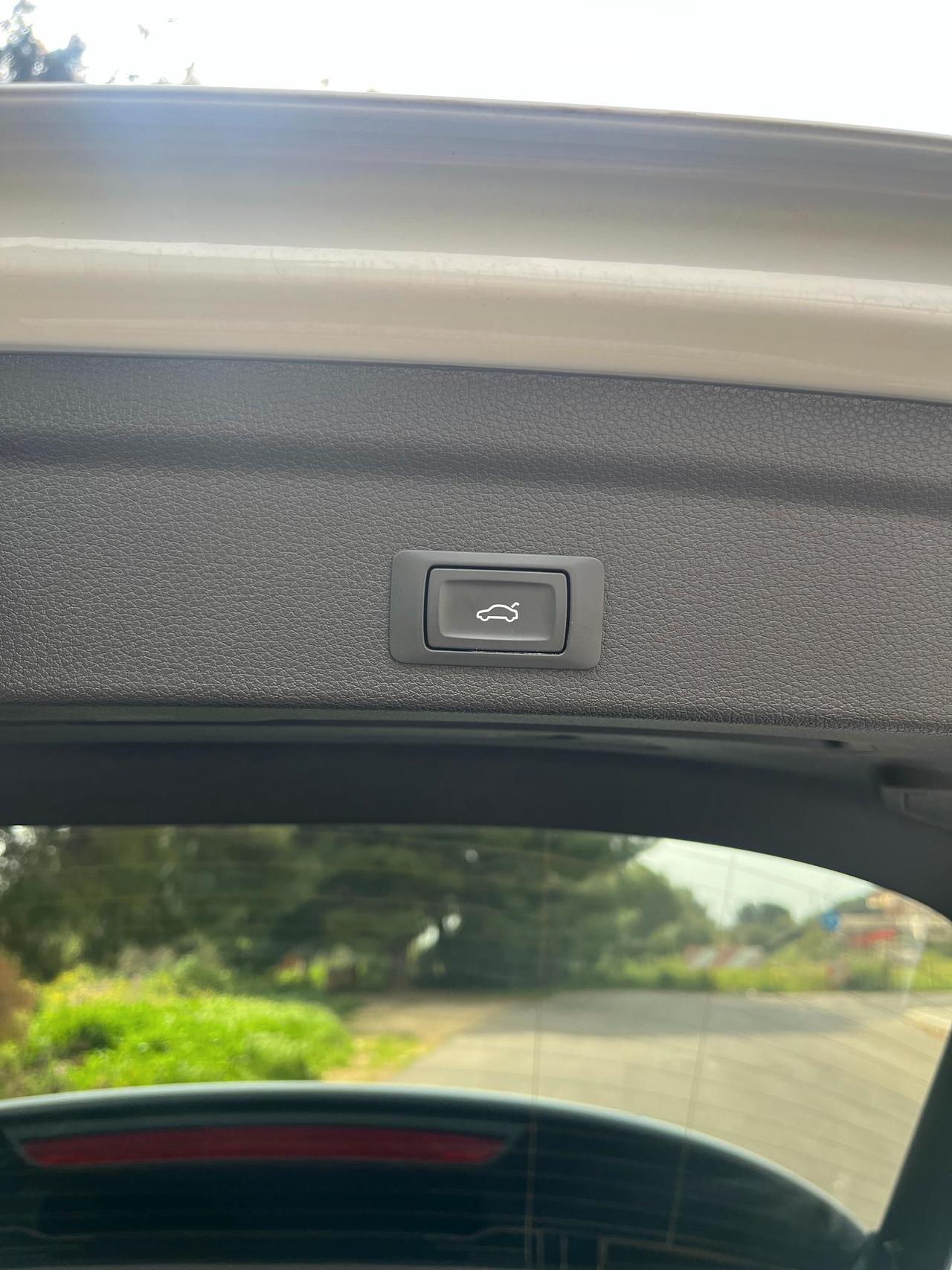 Audi Q3 Sportback 35 2.0 tdi S line edition s-tronic Garanzia