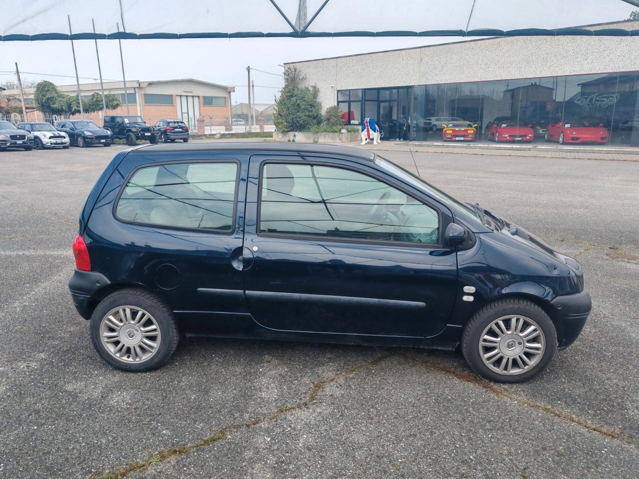 Renault Twingo 1.2i 16V Initiale
