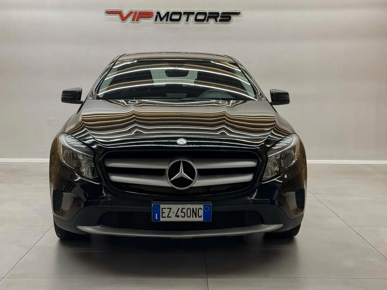 Mercedes-Benz GLA 180 SPORT ADVANCE PERFECT PARI AL NUOVO