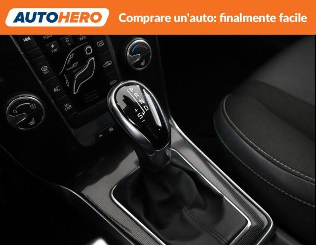 VOLVO V40 T2 Geartronic Plus