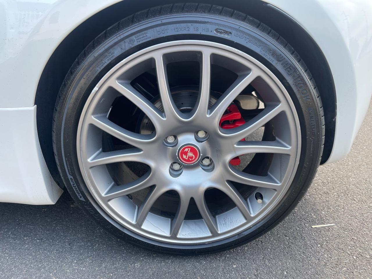 Fiat 500 Abarth 595 competizione