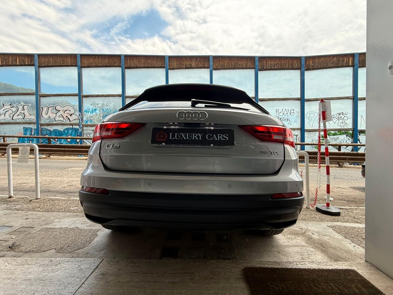 Audi Q3 2.0 TDI 150 CV Business