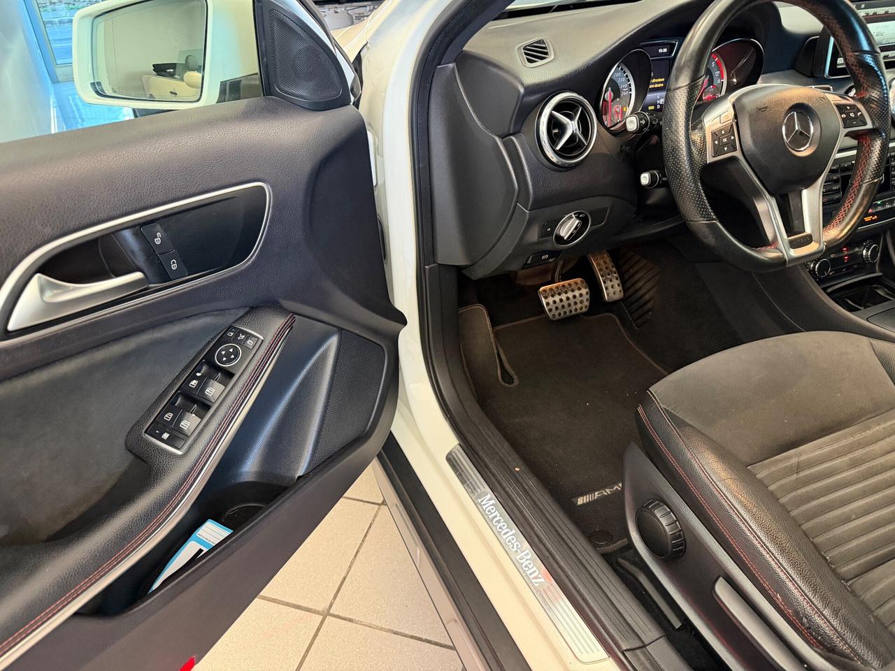Mercedes-benz GLA 200 GLA 200 CDI Automatic 4Matic Premium