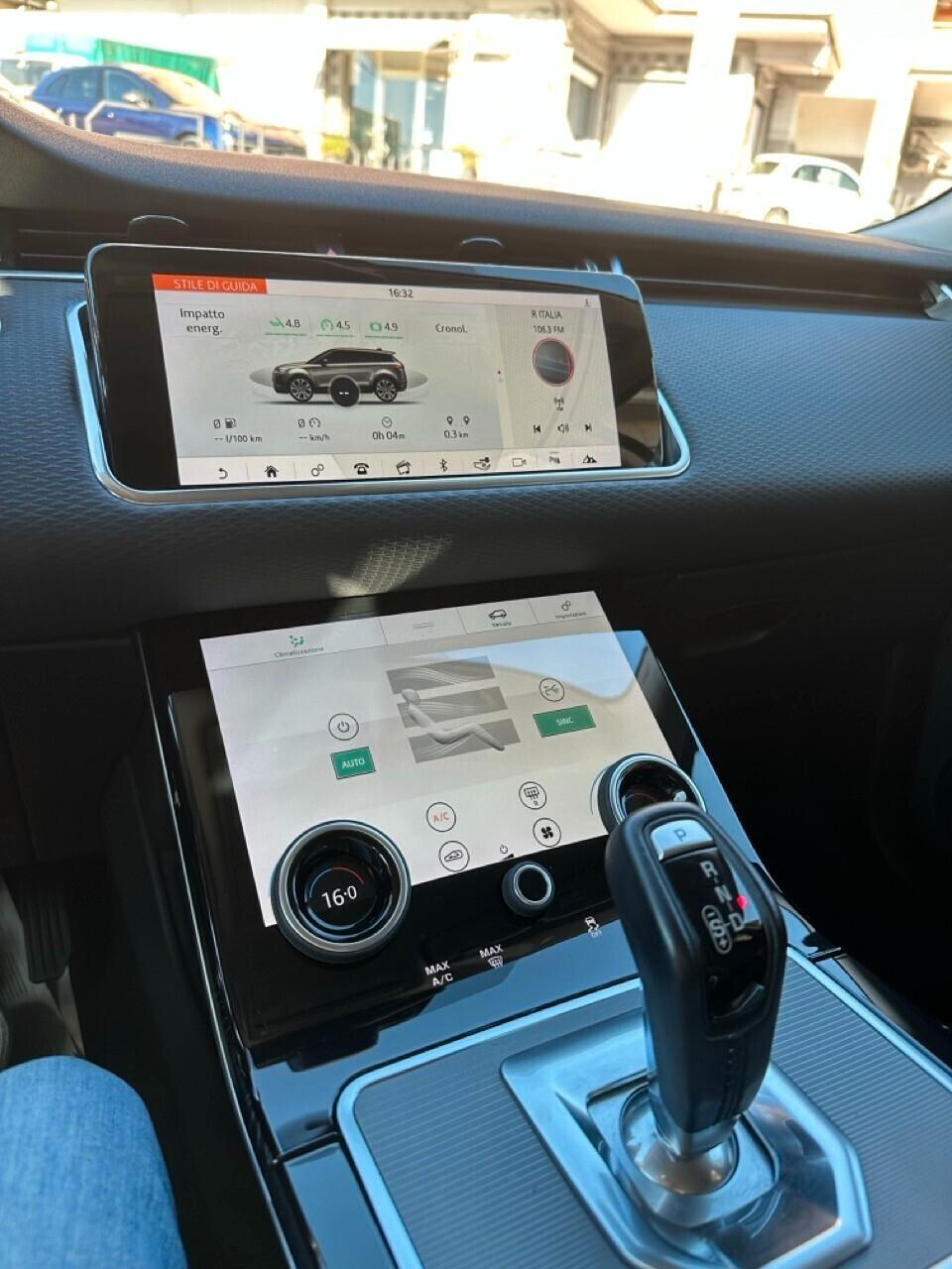 Land Rover Range Evoque 2.0D I4-L.Flw 150 CV AWD Auto SE