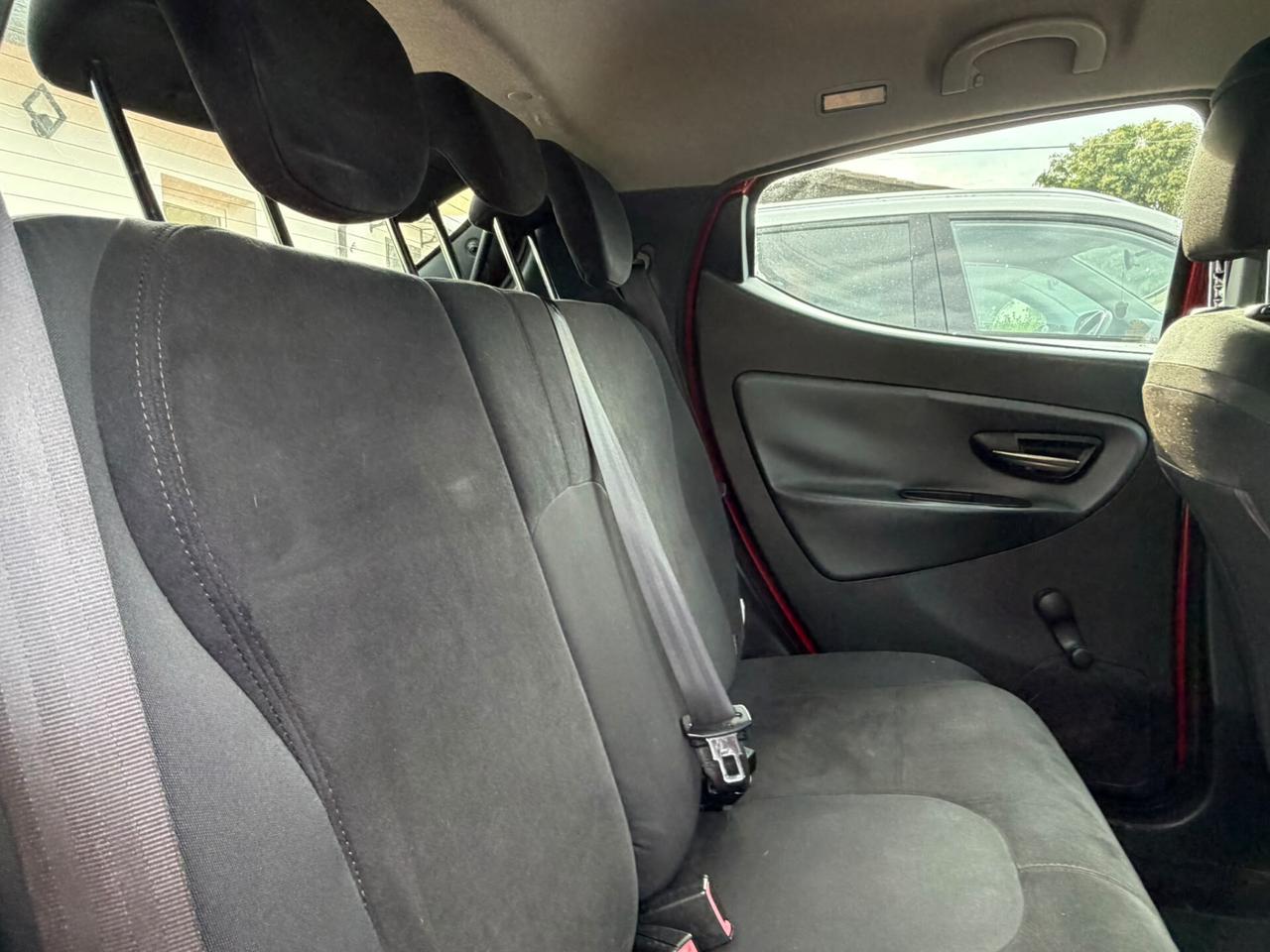 Lancia Ypsilon 1.2 69 CV 5 porte GPL Ecochic Gold