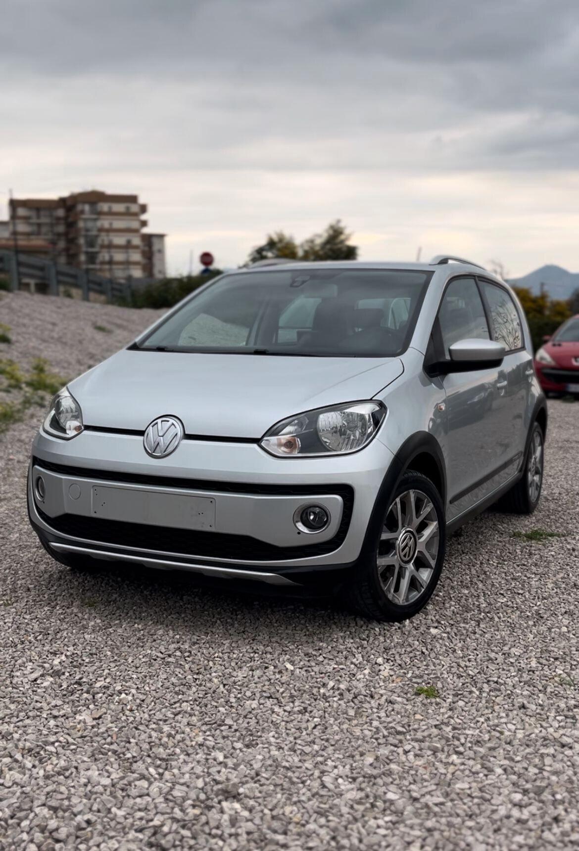 Volkswagen up! 1.0 75 CV 5p. Cross