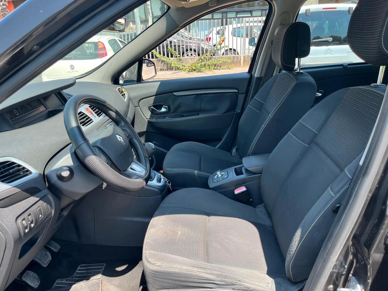 Renault Scenic Scénic 1.9 dCi 130CV Dynamique