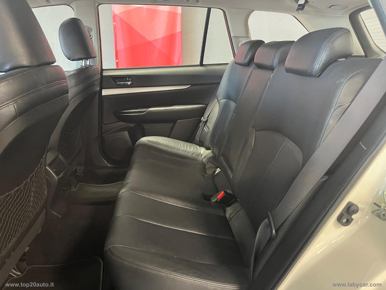 SUBARU Outback 2.0D CVT Exclusive|INTERNI IN PELLE|TETTO PANORAMICO