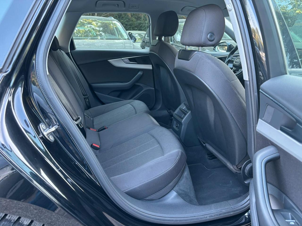Audi A4 Avant 2.0 TDI 163 CV S tronic Ibrida