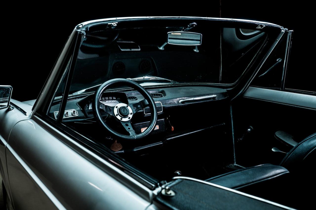 Fiat 850 Spider carrozzeria “Vignale” ASI CON CRS