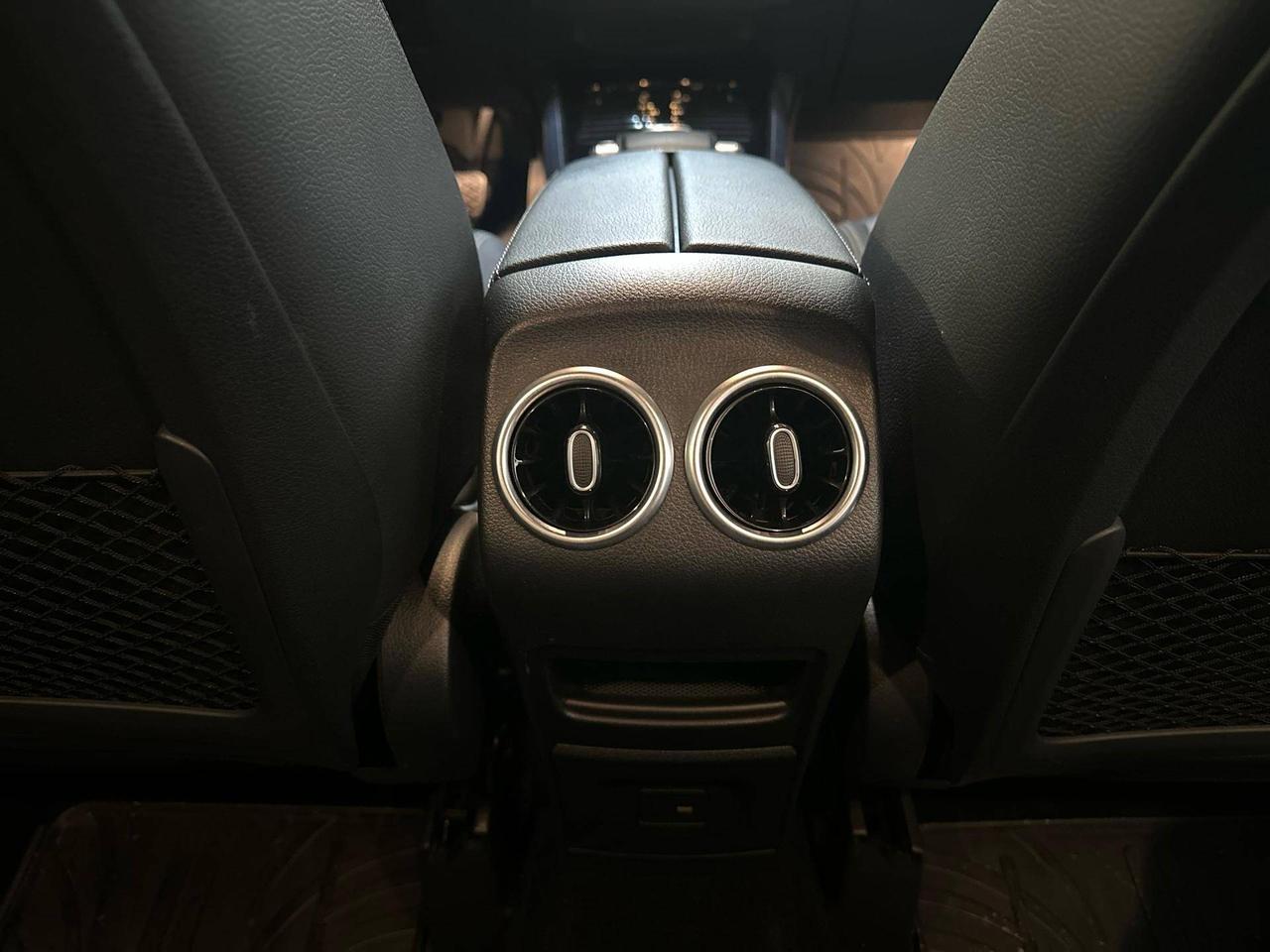 Mercedes GLA 200 d Sport 4matic