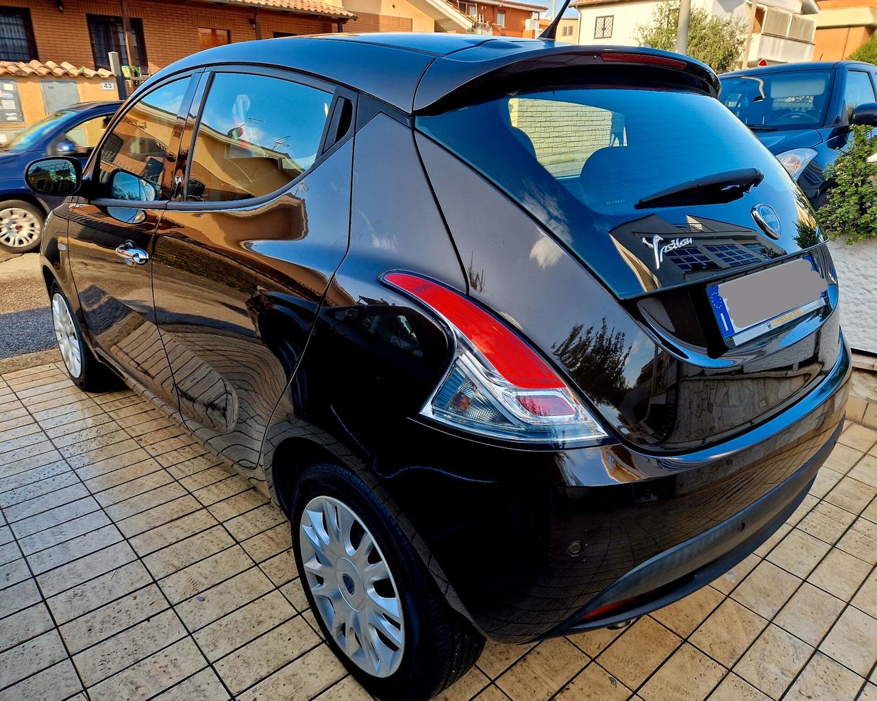 Lancia Ypsilon 1.3 MJT 16V 95 CV 5 porte S&S Gold