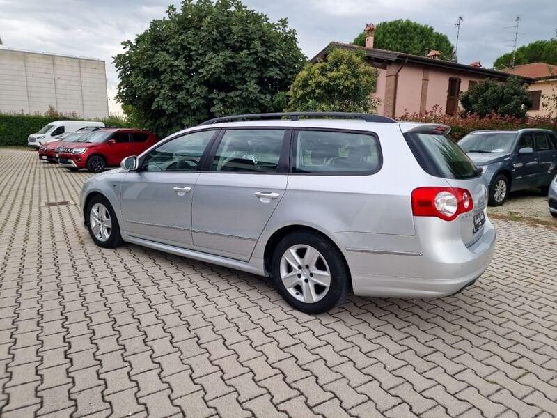 Volkswagen Passat Passat 2.0 TDI DPF Variant DSG Comfortline EURO5A