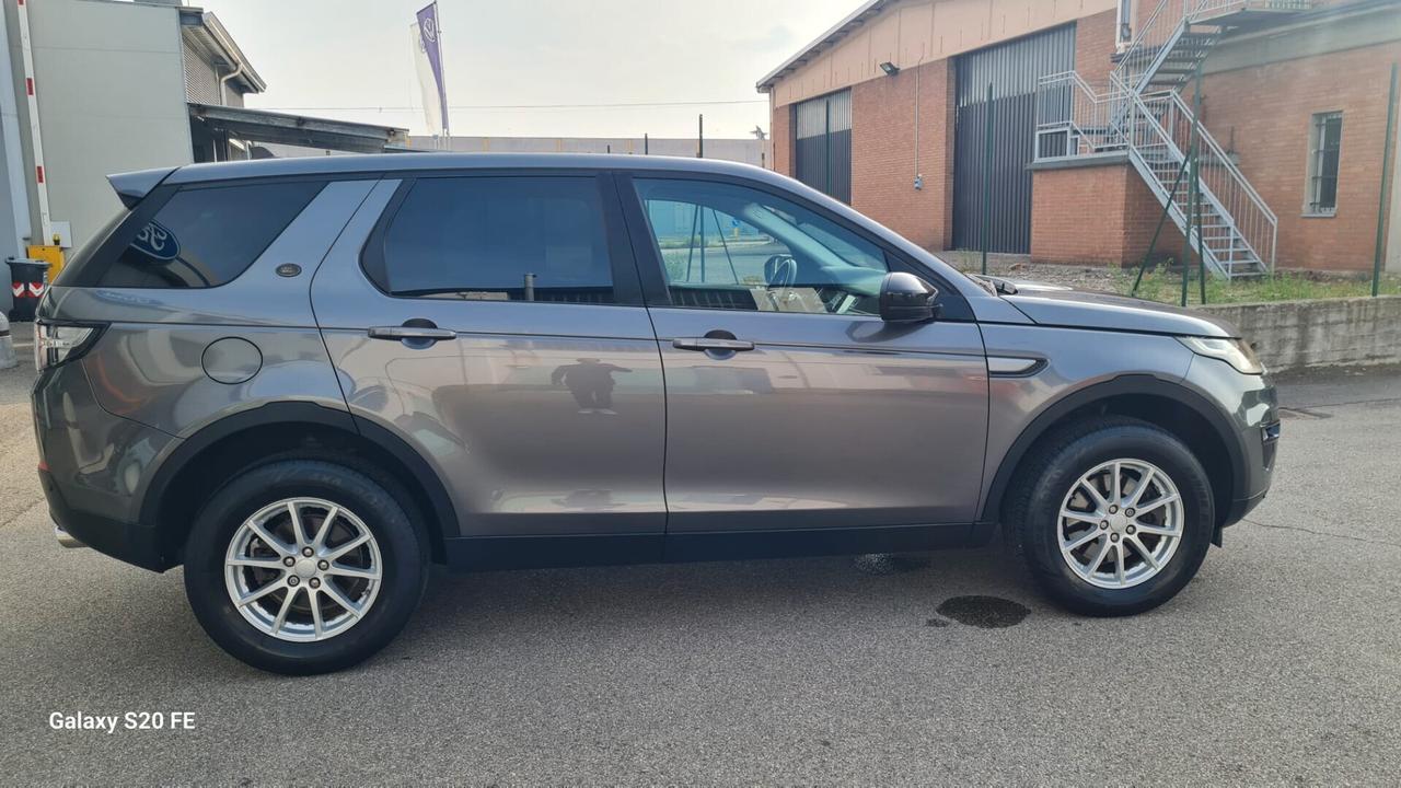 Land Rover Discovery Sport 2.0 TD4 150 CV Catena sostituita