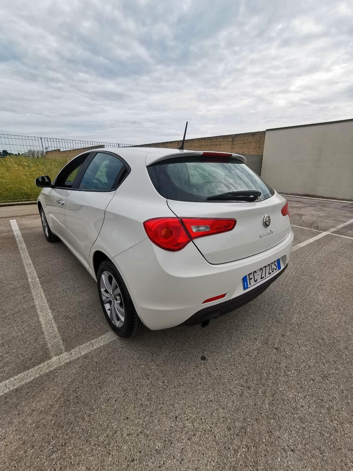 Alfa Romeo Giulietta 1.4 Turbo 105 CV Progression