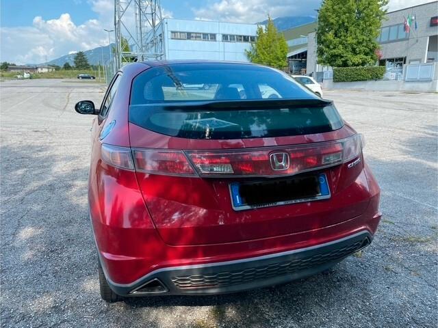 Honda Civic 1.8 i-VTEC 5p. Exclusive LE