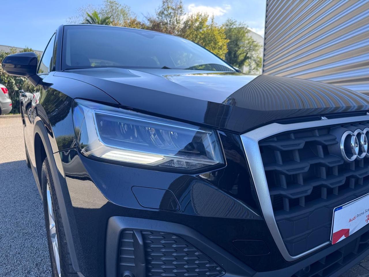 AUDI Q2 2.0 TDI S-TRONIC BUSINESS