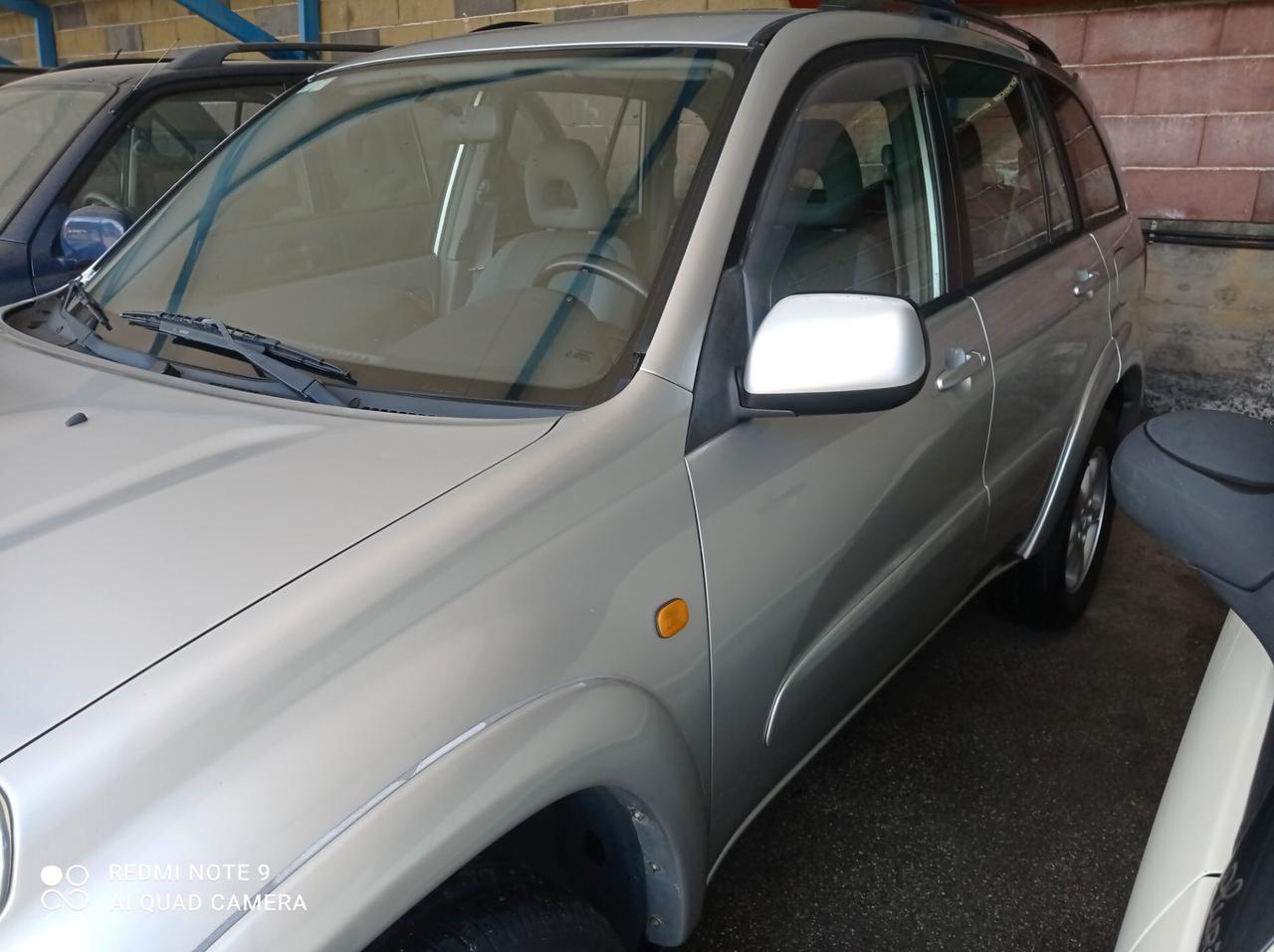 Toyota RAV 4 RAV4 2.0 Tdi D-4D cat 5 porte Sol