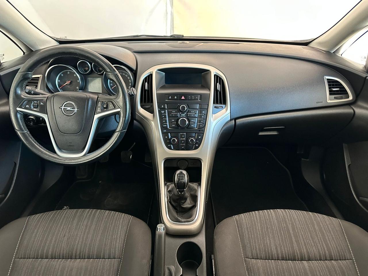 Opel Astra 1.7 CDTI 110CV Sports Tourer Cosmo