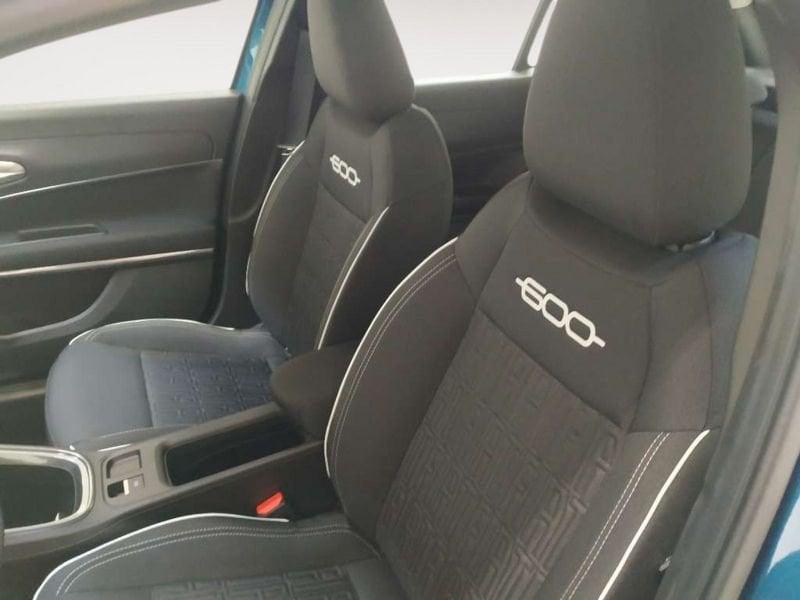FIAT 600 1.2 hybrid Serie Speciale Icon 110cv auto