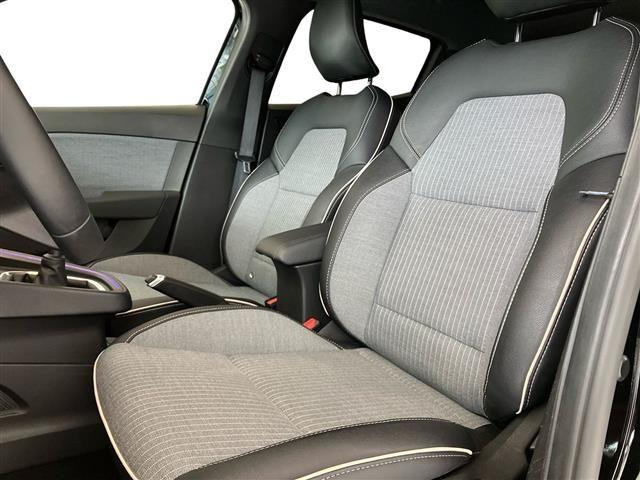 RENAULT Clio 1.0 TCe Techno