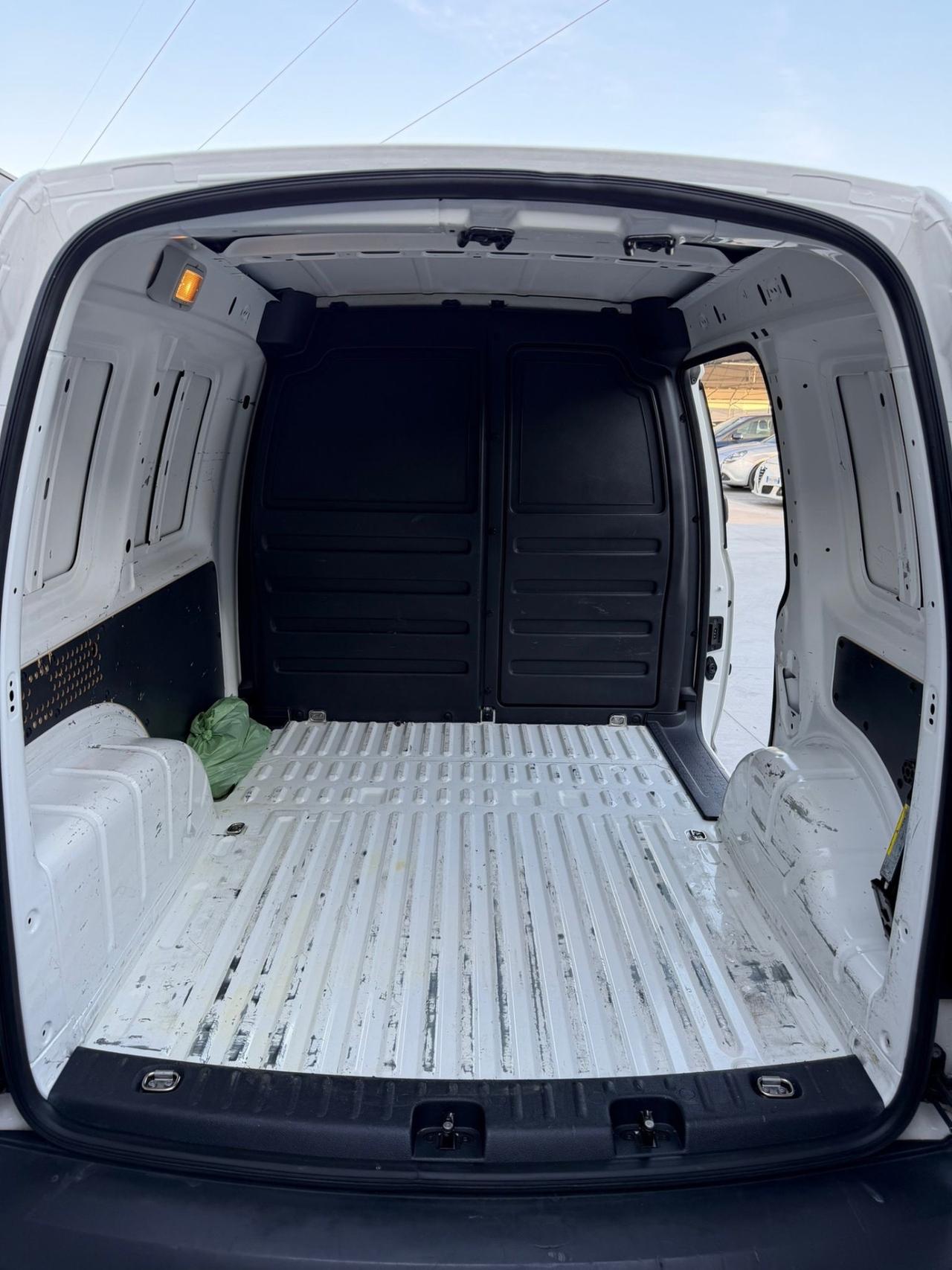 Volkswagen Caddy 2.0 TDI 102 CV Furgone Business