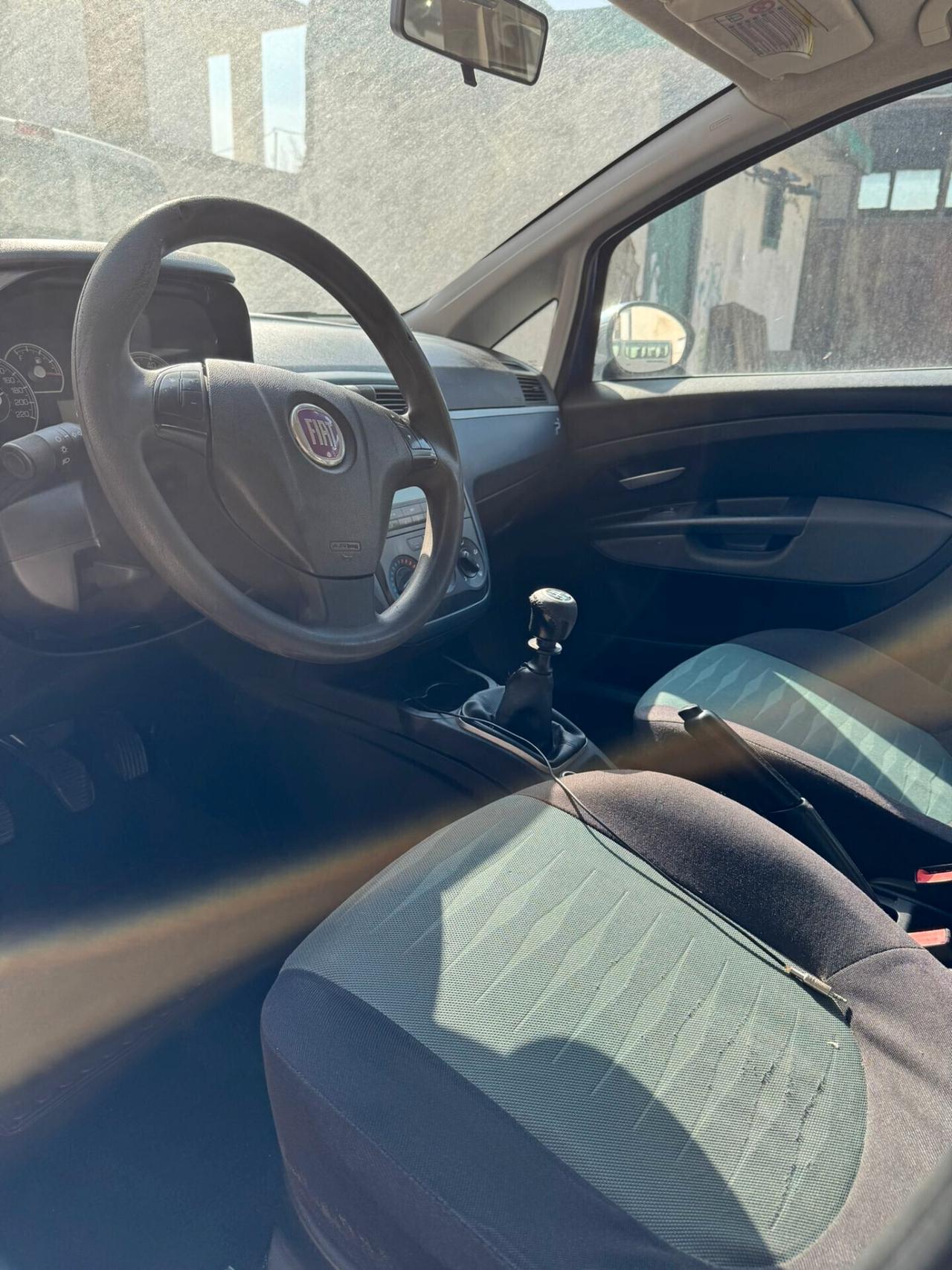 Fiat Grande Punto Grande Punto 1.4 5 porte Fun BENZINA-GPL