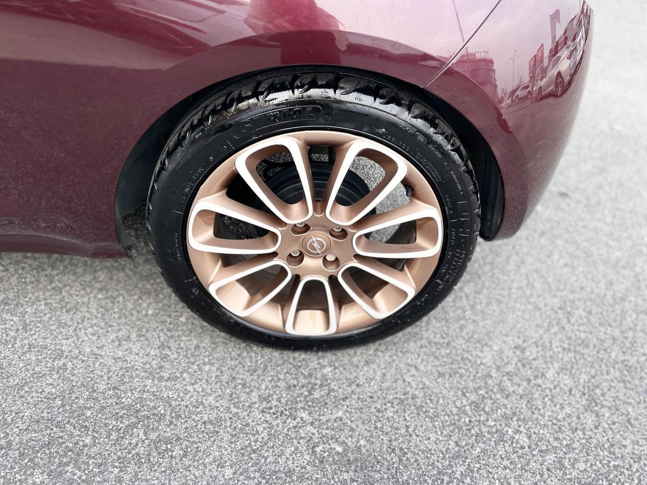 Opel Adam 1.4 Benzina 87 CV E5 - 2013