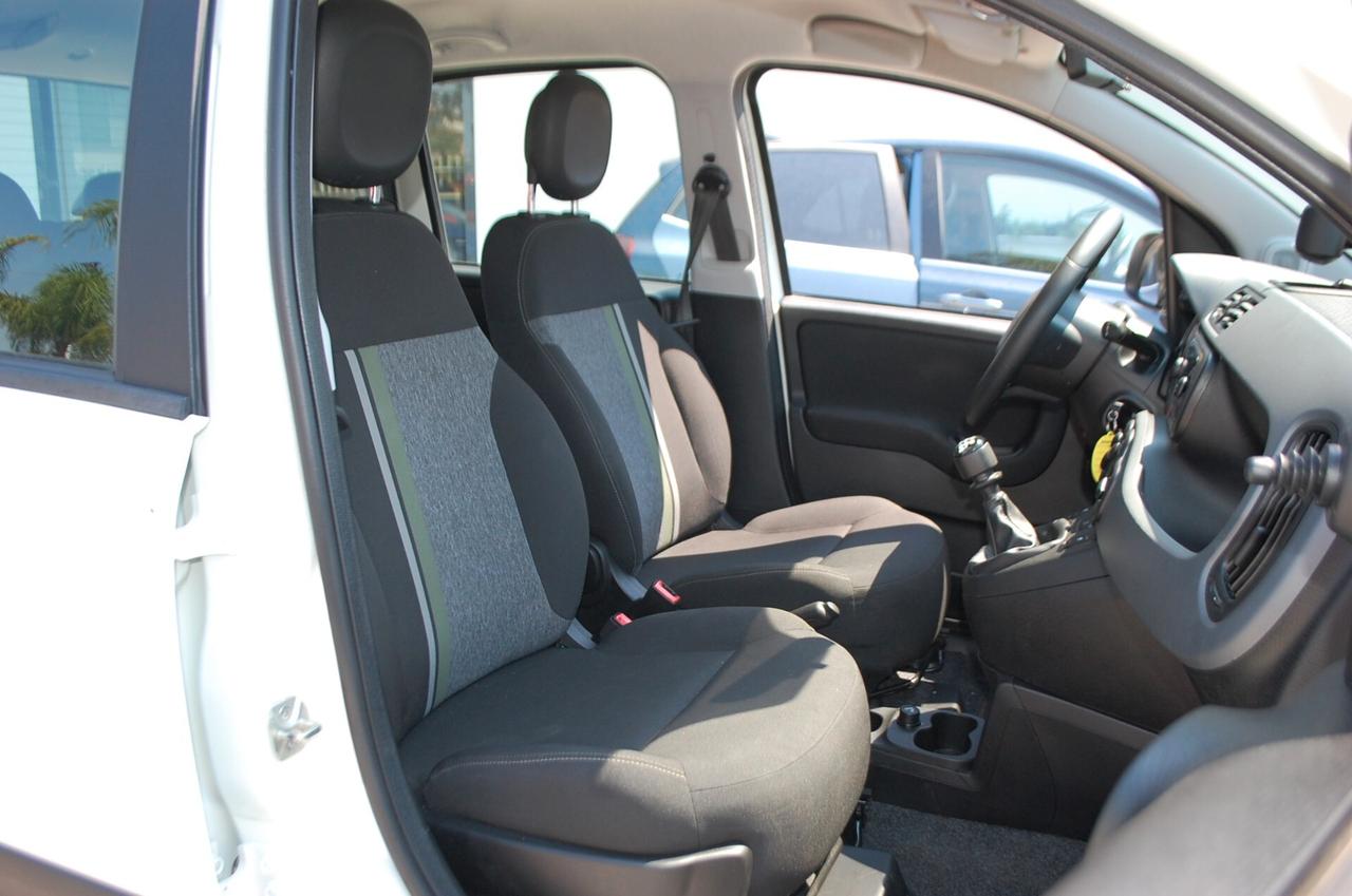 Fiat Panda 1.0 hybrid 70CV City Cross S&S Uff Italy USB Clima