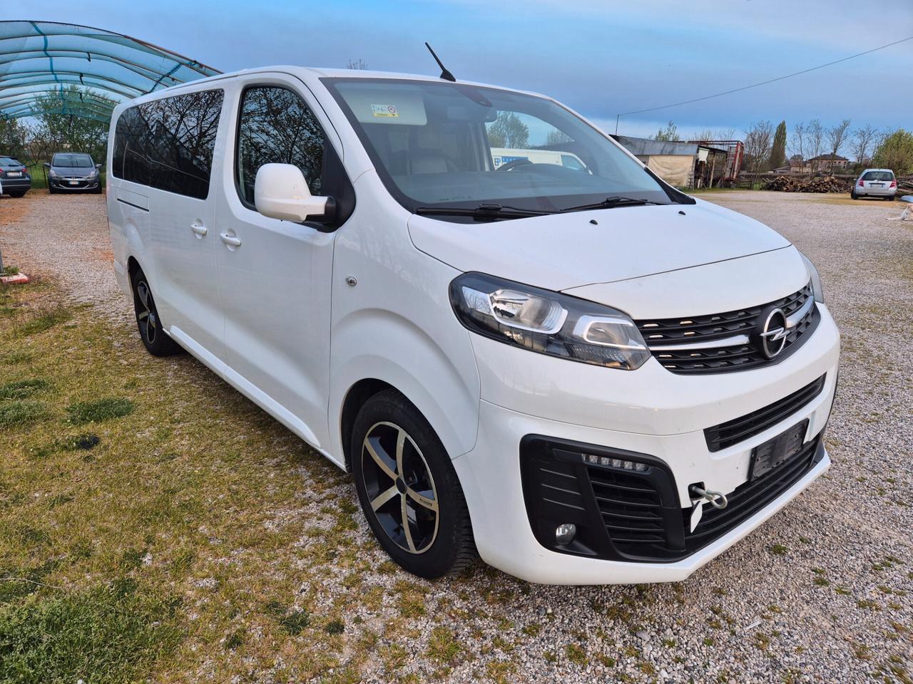 Opel Vivaro 2.0 Diesel 150CV PER EXPORT