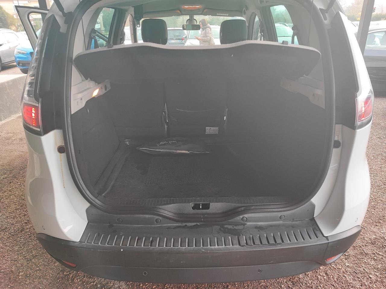 Renault Scenic Scénic XMod dCi 110 CV EDC Bose