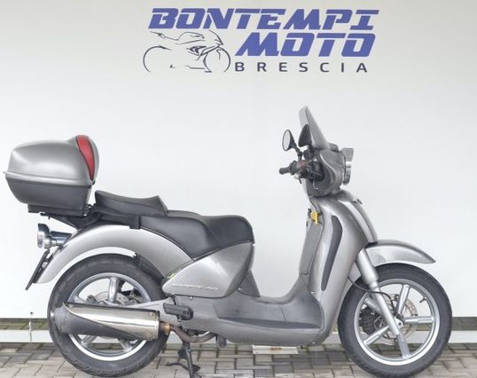 APRILIA Scarabeo 250 2004 + BAULETTO