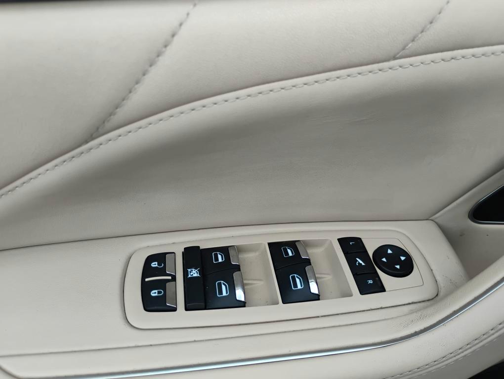 Maserati Levante 3.0 V6 Granlusso 275cv auto my20